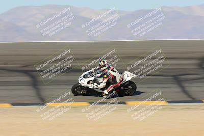 media/Oct-06-2024-Race Pace (Sun) [[d7d39ec7ad]]/5-Bowl Pans (830am)/
